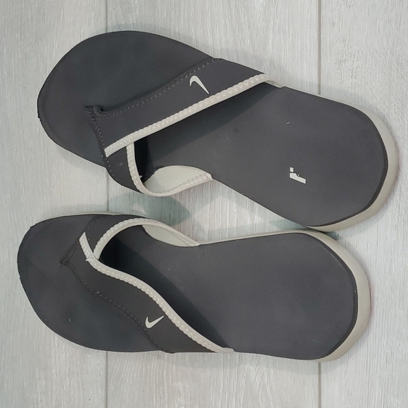 Nike Womens Comfort Outdoor Sandals shoes sz 10 - Picture 10 of 10